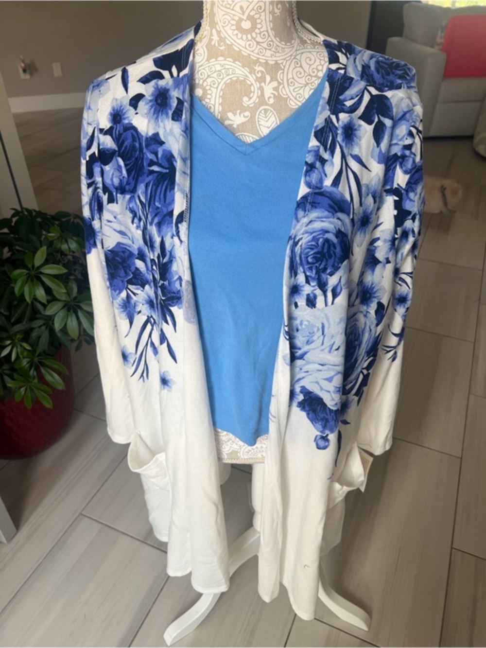 LuLaRoe White and Blue Floral Open Cardigan